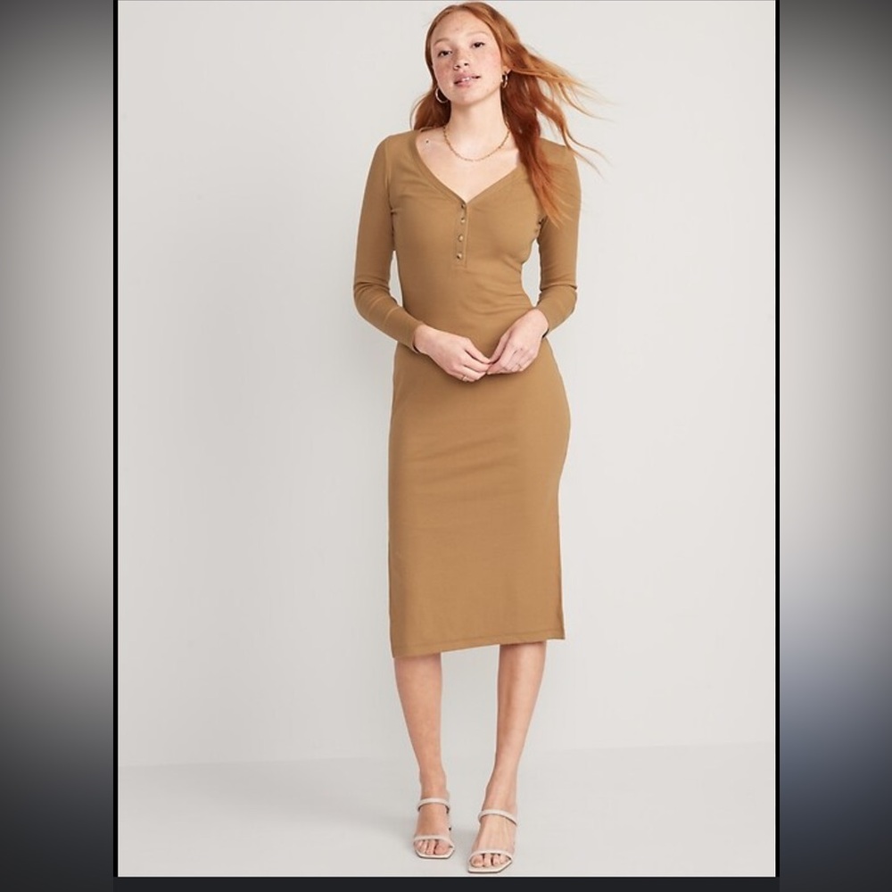 Old Navy Tan Rib-Knit Long Sleeve Midi Dress